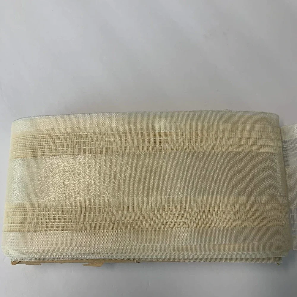 Vintage Cream Lace Ribbon 4.25
